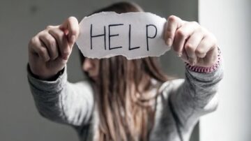 Help Vs Get-Help In PowerShell